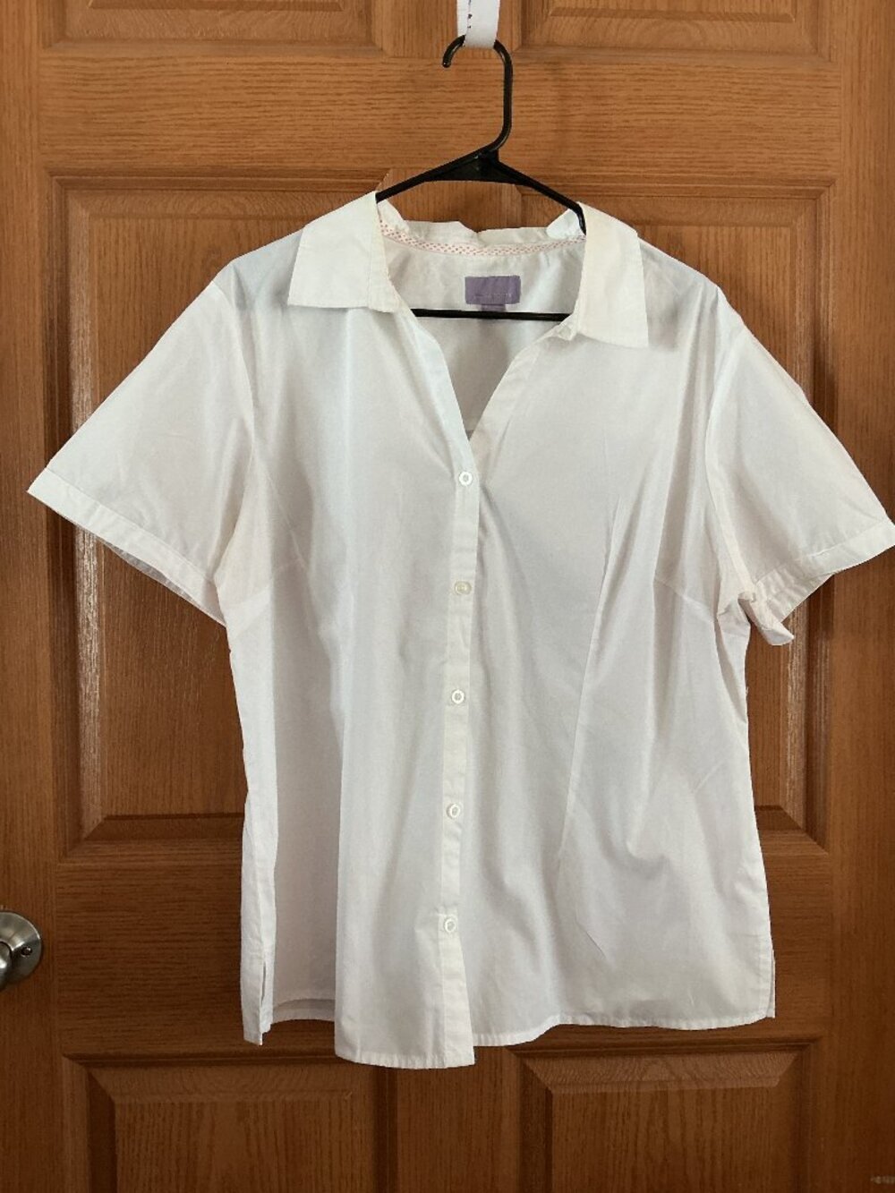 Laura Scott White Blouse
